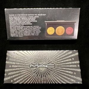 Mac Cosmetics Makeup Mac Flashing Ice Extra Dimension Skinfinish Trio